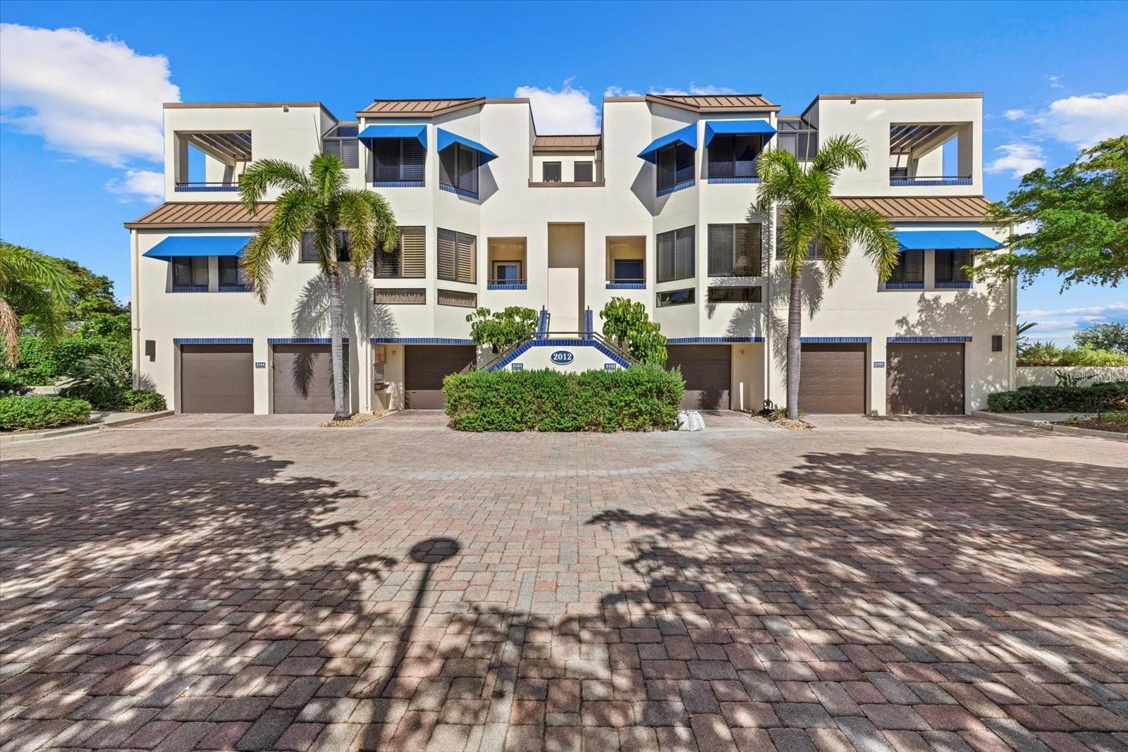 Photo of 2012 HARBOURSIDE DRIVE #2102 LONGBOAT KEY FL 34228