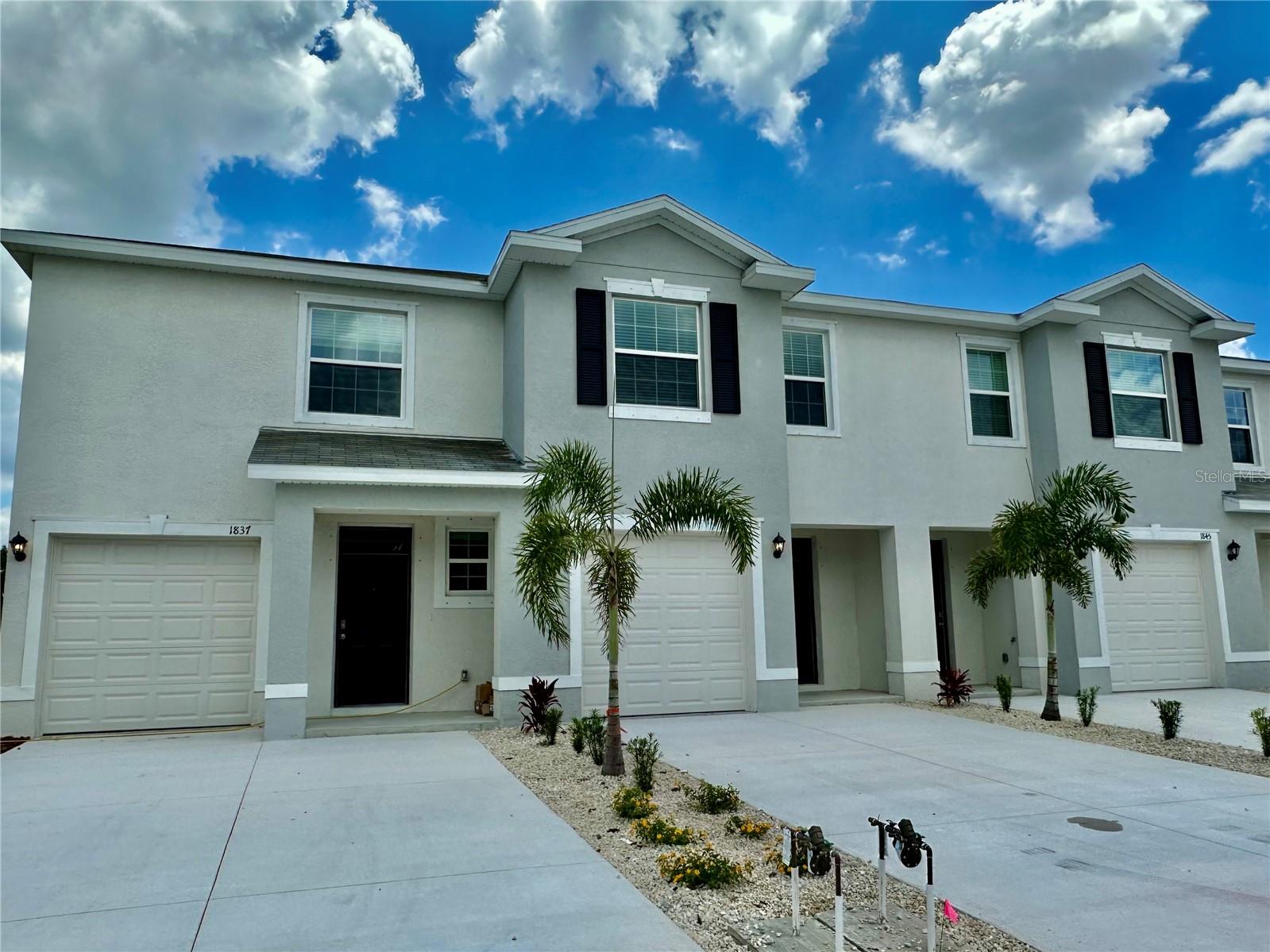 Photo of 1841 PLEASANT MAPLE COURT BRADENTON FL 34211