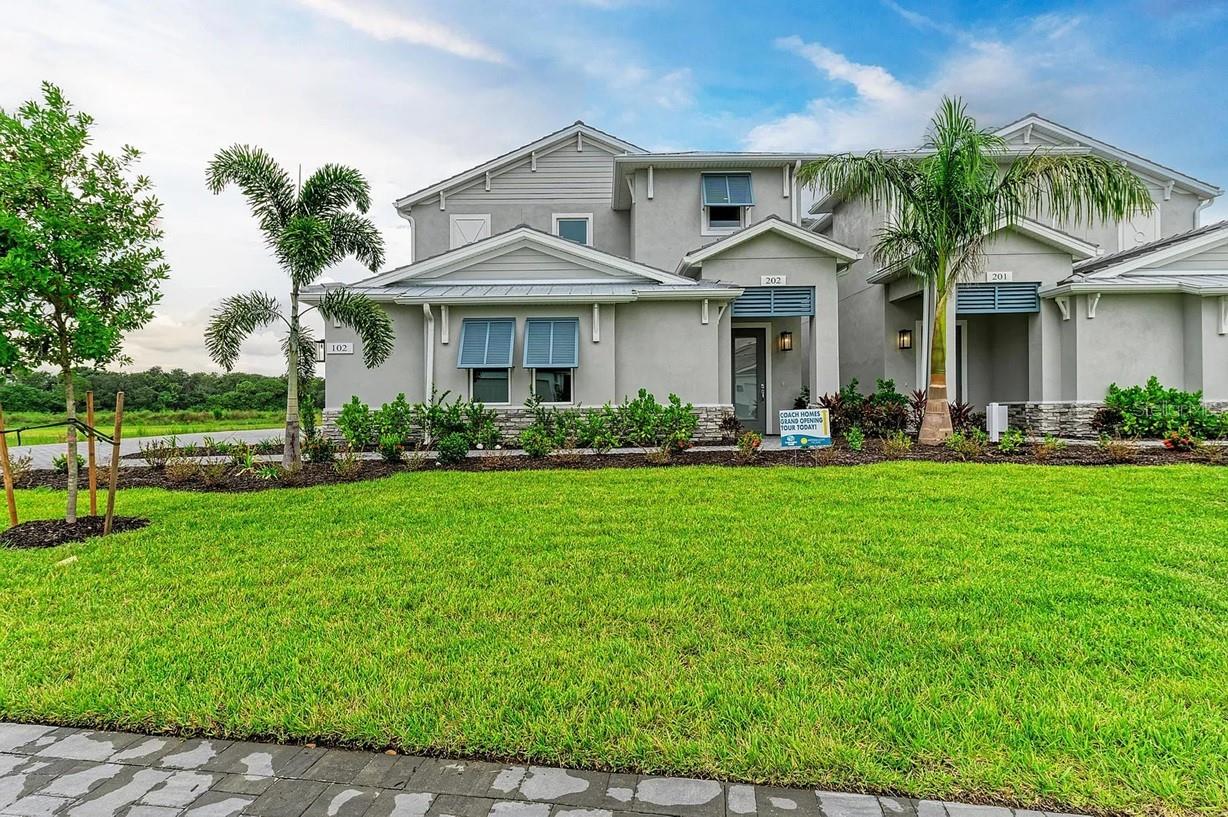 Photo of 10016 REMBRANDT WAY #202 BRADENTON FL 34201