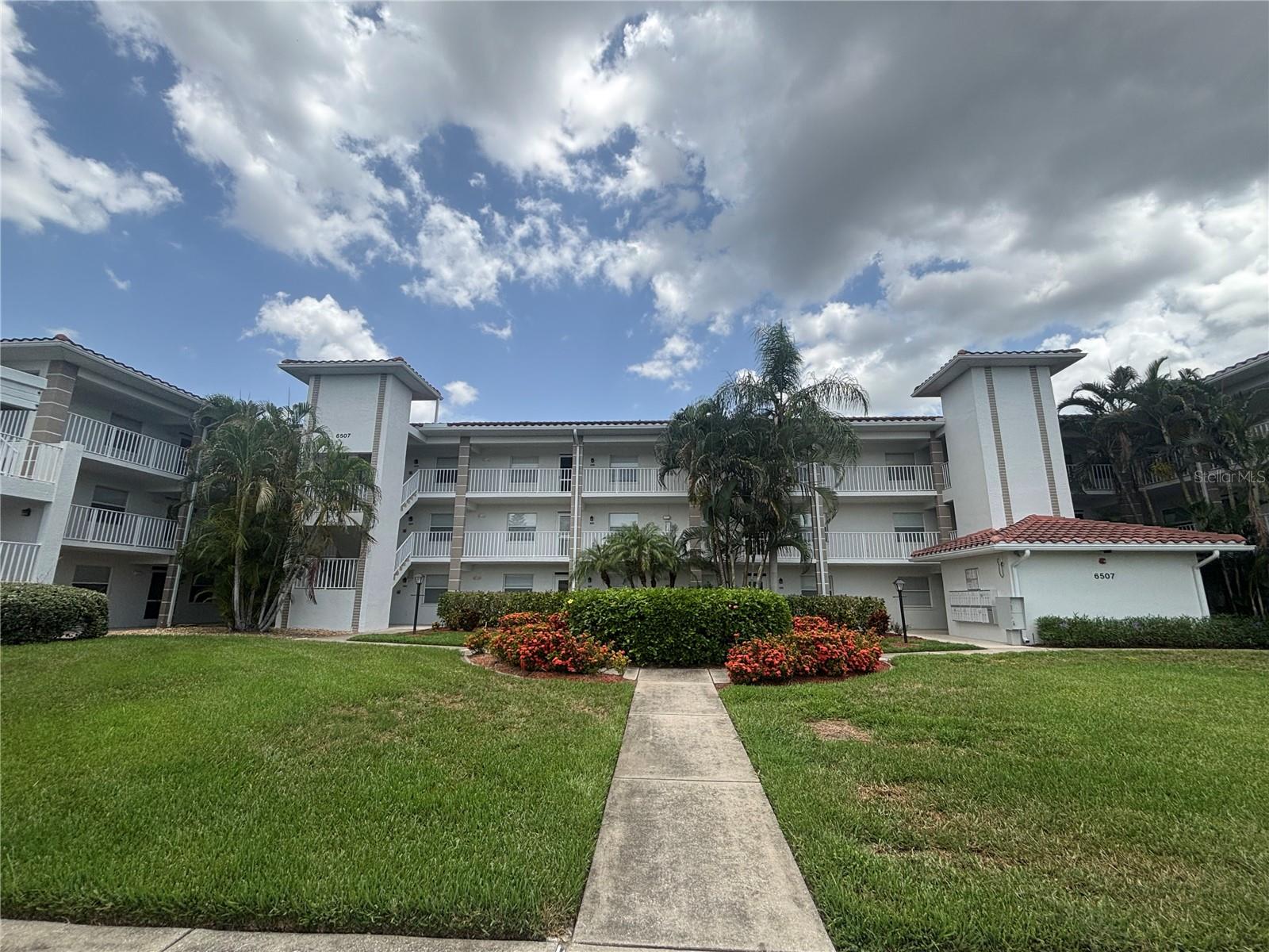Photo of 6507 STONE RIVER ROAD #105 BRADENTON FL 34203