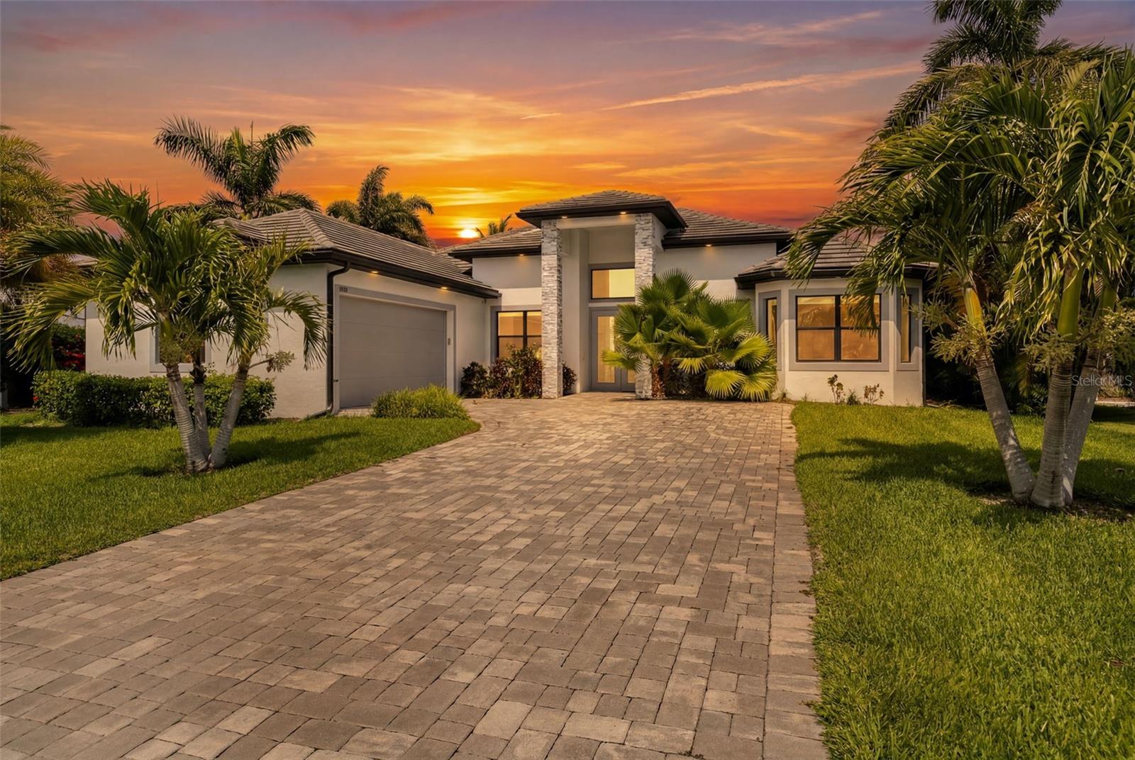 Photo of 3619 SE 16TH PLACE CAPE CORAL FL 33904