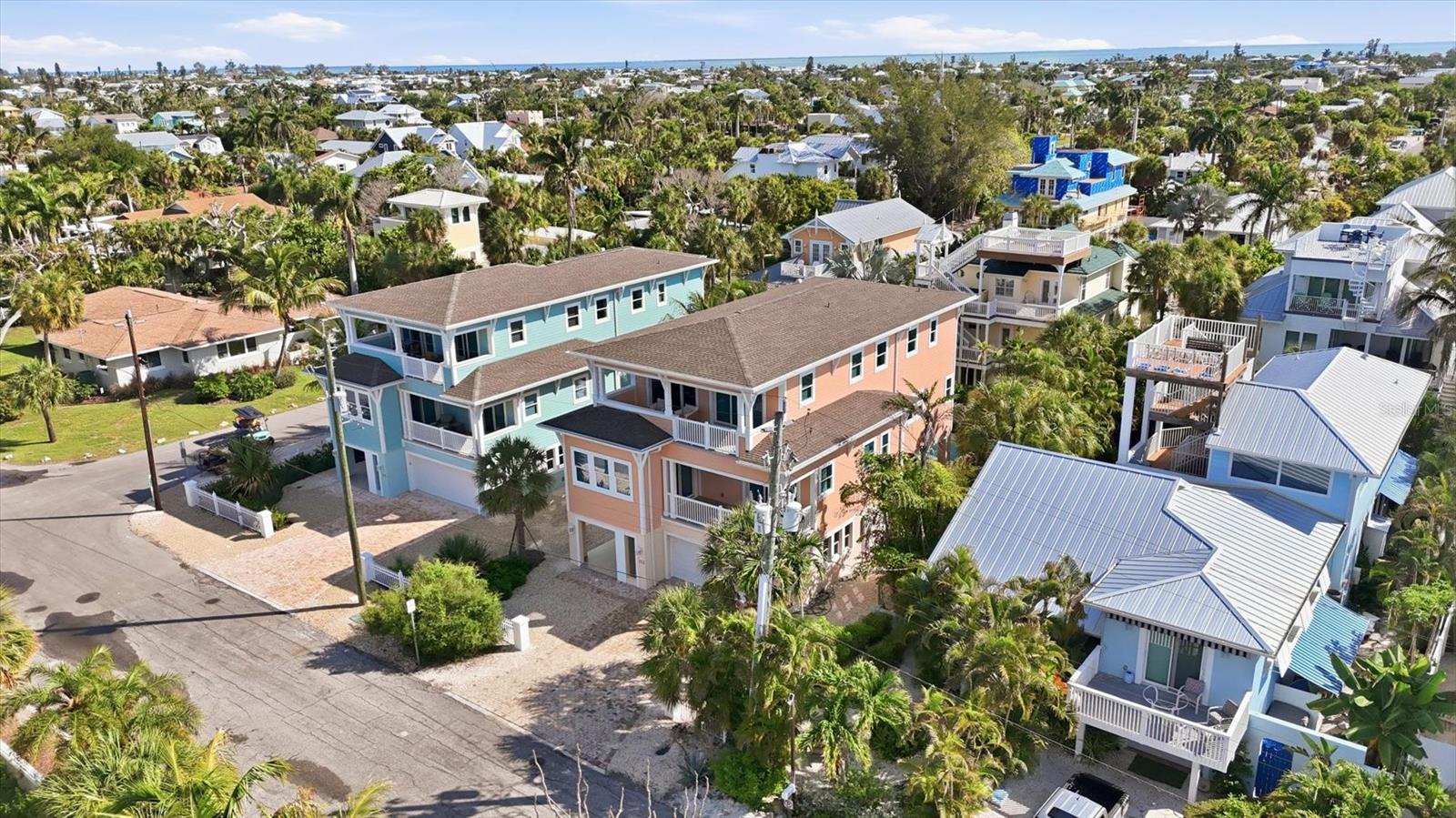 Photo of 113 AQUA LANE HOLMES BEACH FL 34217