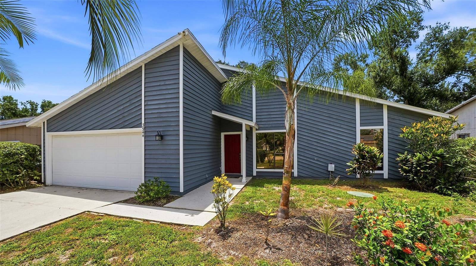 Photo of 3944 PALAU DRIVE SARASOTA FL 34241