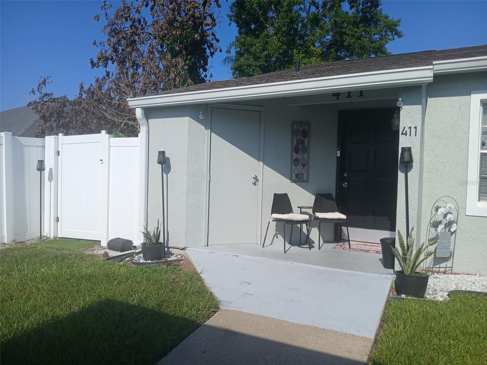 Photo of 411 DORCHESTER SQUARE LAKE MARY FL 32746