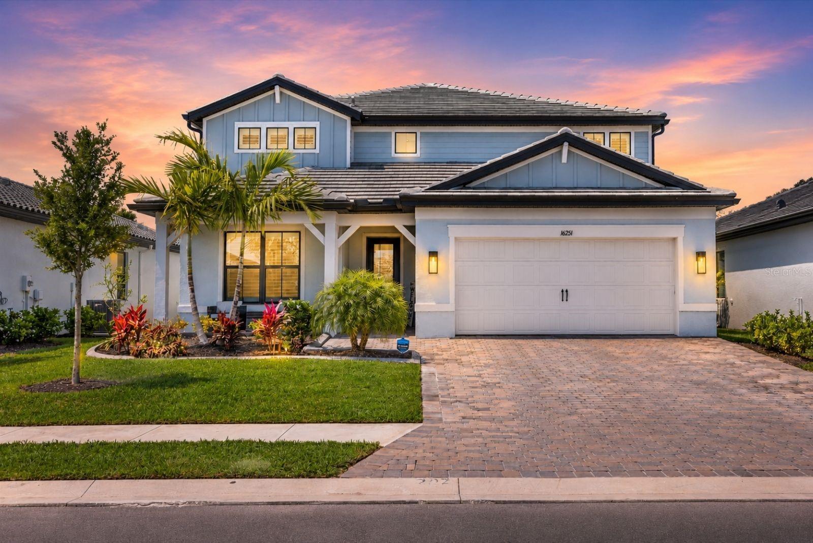 Photo of 16251 HIDDEN OAK LOOP BRADENTON FL 34211