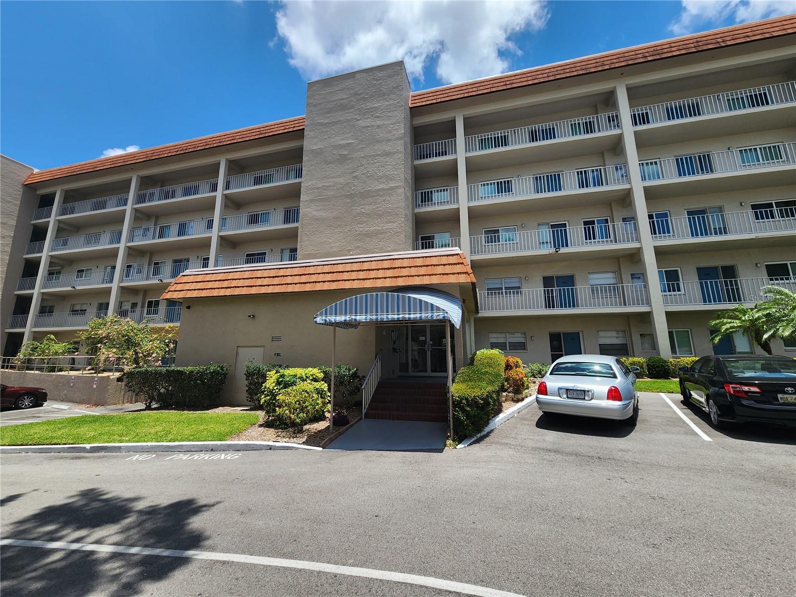 Photo of 1650 1ST AVENUE #408B BRADENTON FL 34205