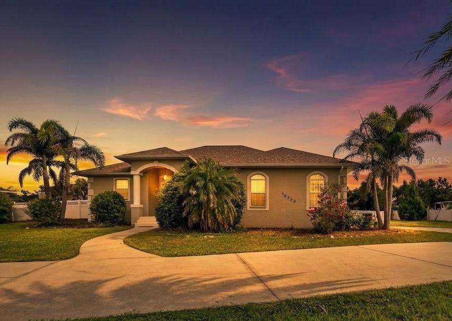 Photo of 16323 UPPER MANATEE RIVER ROAD BRADENTON FL 34212
