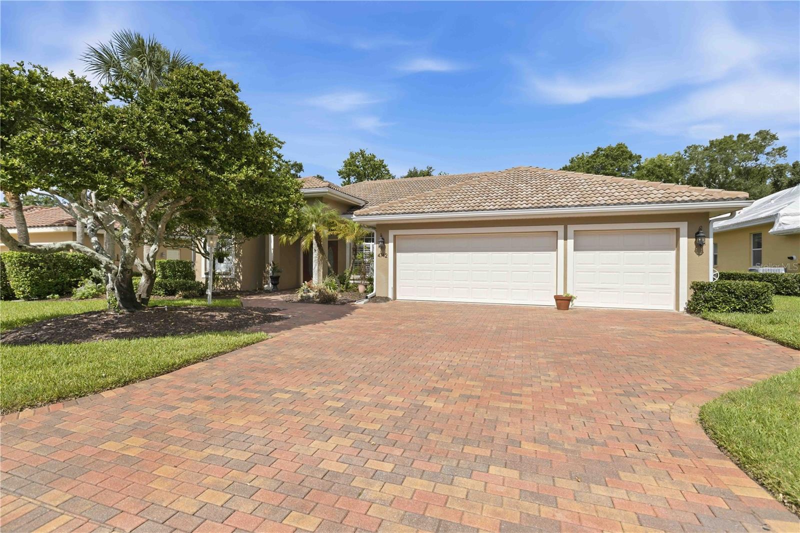 Photo of 4742 OLD FARM ROAD SARASOTA FL 34233