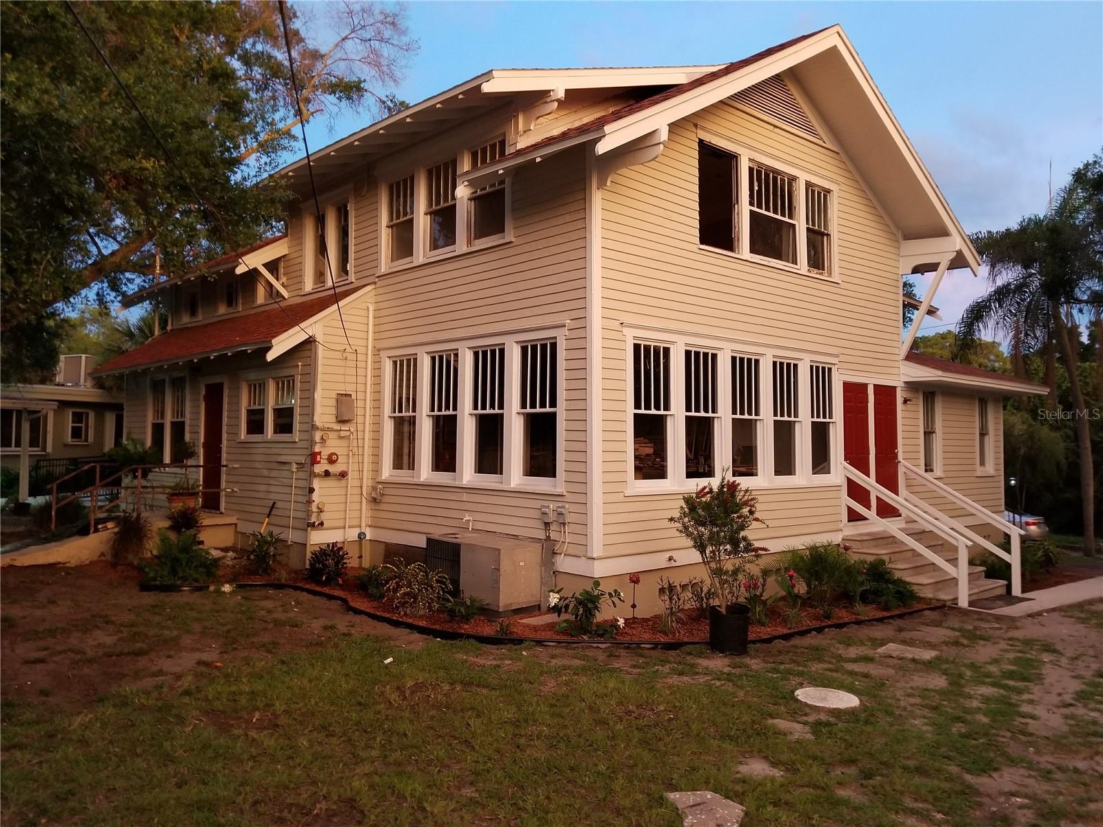 Photo of 835 7TH AVENUE #3 ST PETERSBURG FL 33701
