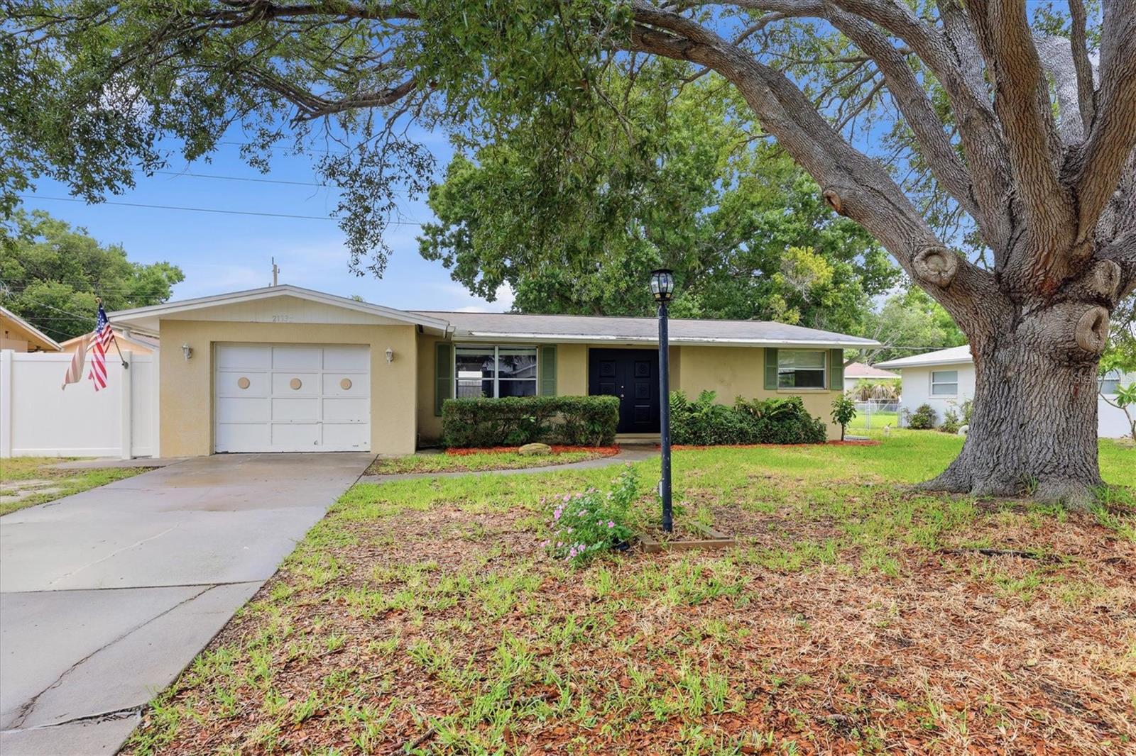 Photo of 2173 FIESTA DRIVE SARASOTA FL 34231