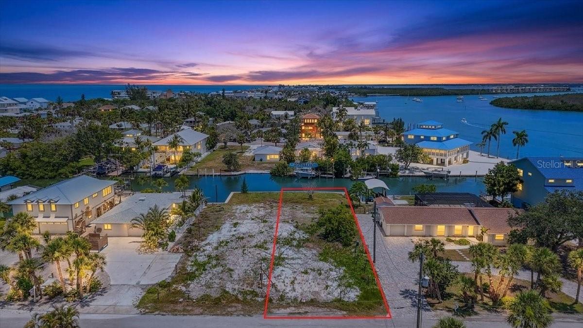 Photo of 190 MOCKINGBIRD LANE ENGLEWOOD FL 34223