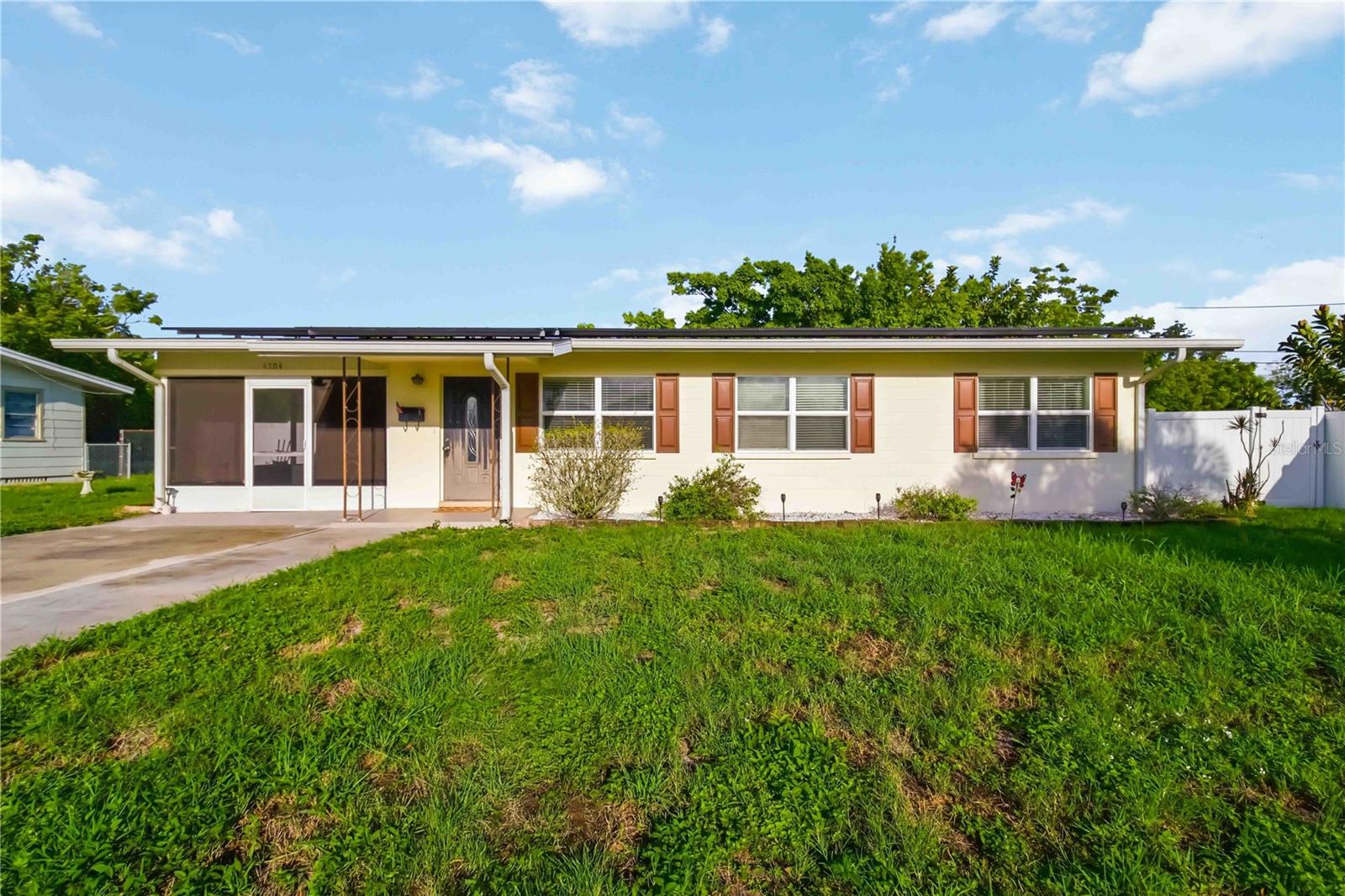 Photo of 4704 PARK ACRES DRIVE BRADENTON FL 34207