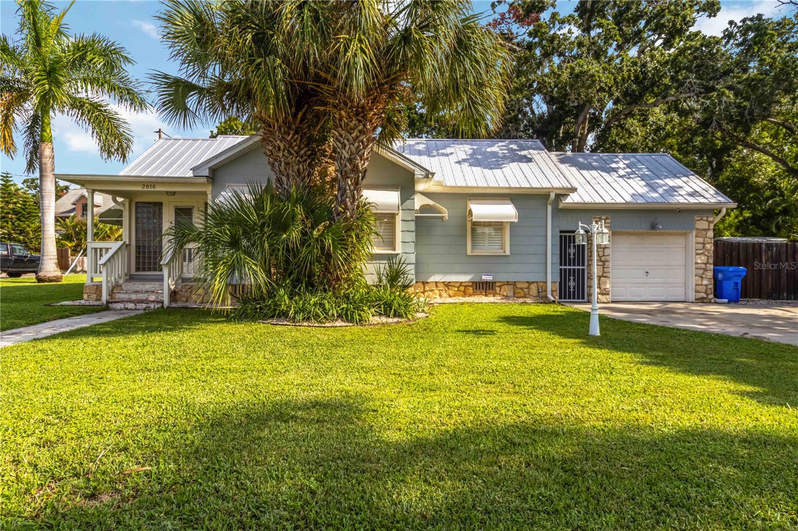Photo of 2016 VIRGINIA DRIVE BRADENTON FL 34205
