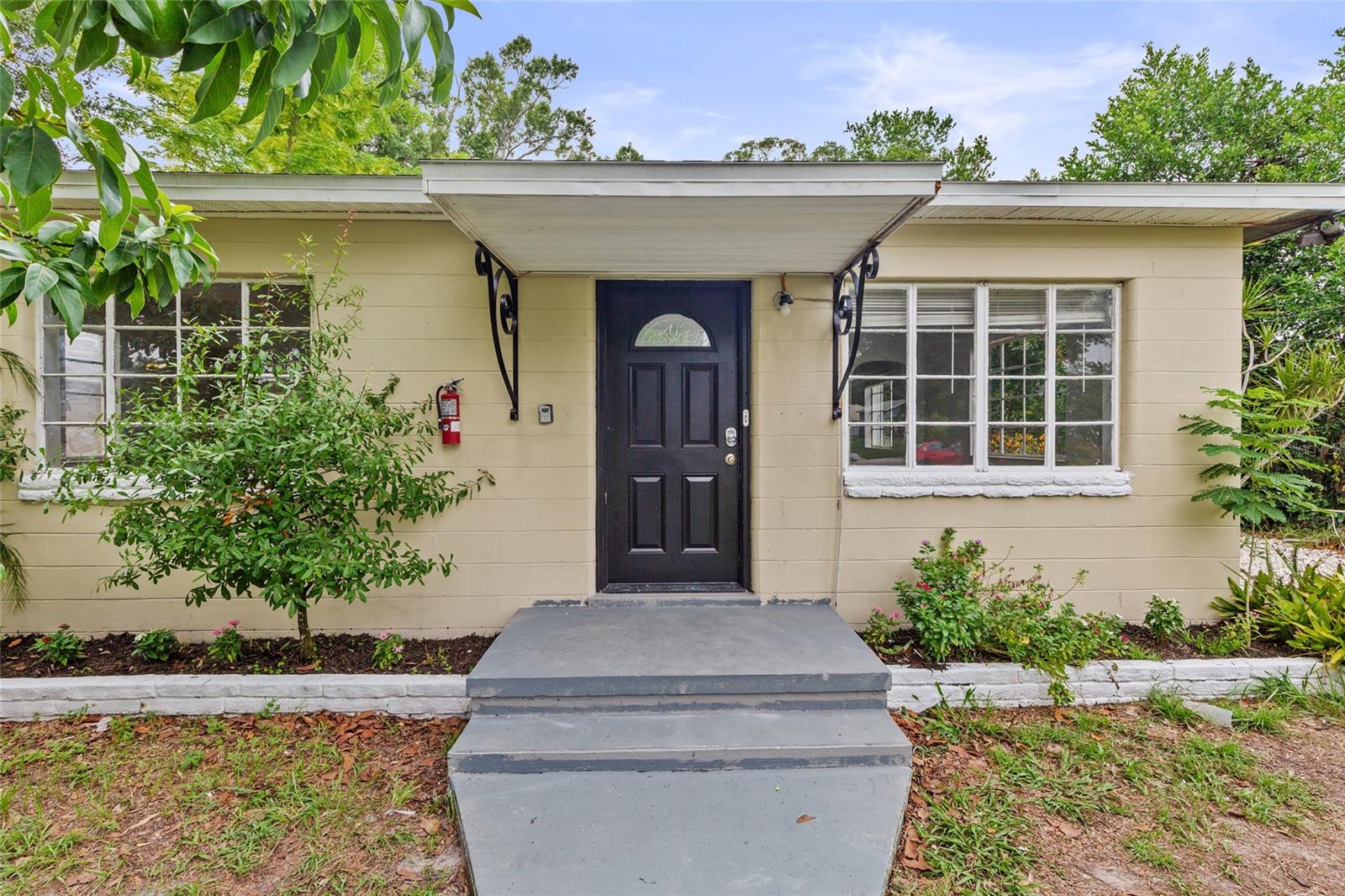 Photo of 4222 18TH STREET ST PETERSBURG FL 33714