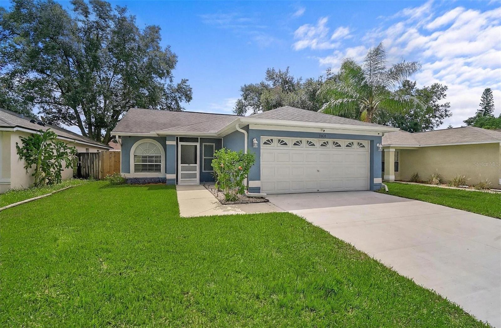 Photo of 13616 LARAWAY DRIVE RIVERVIEW FL 33579
