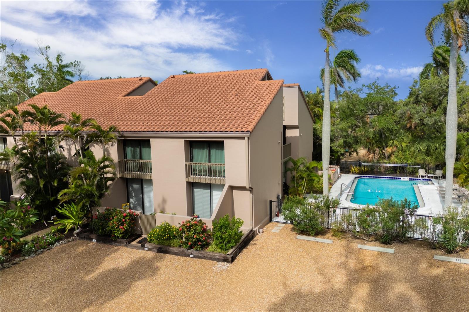 Photo of 220 PASS KEY ROAD #220 SARASOTA FL 34242