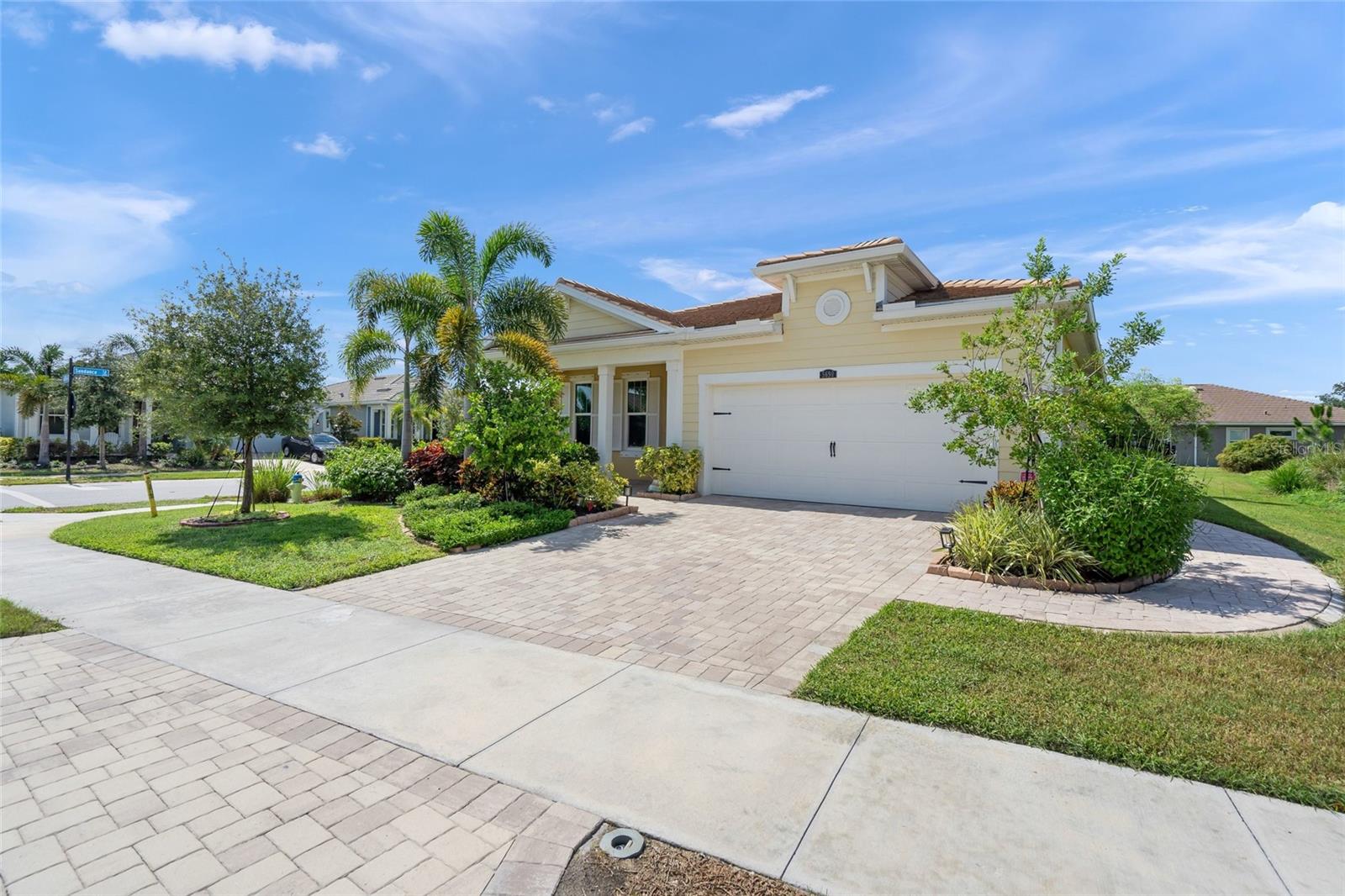 Photo of 5690 LONG SHORE LOOP SARASOTA FL 34238