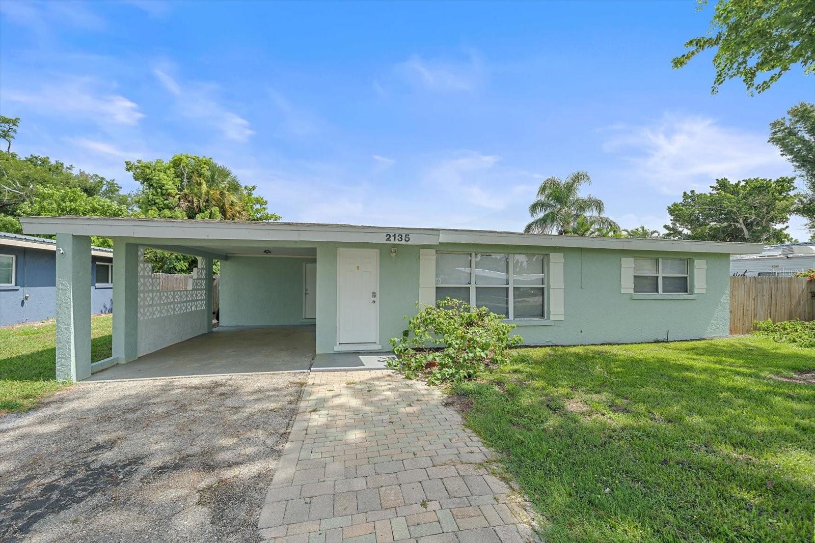 Photo of 2135 LEE LANE SARASOTA FL 34231