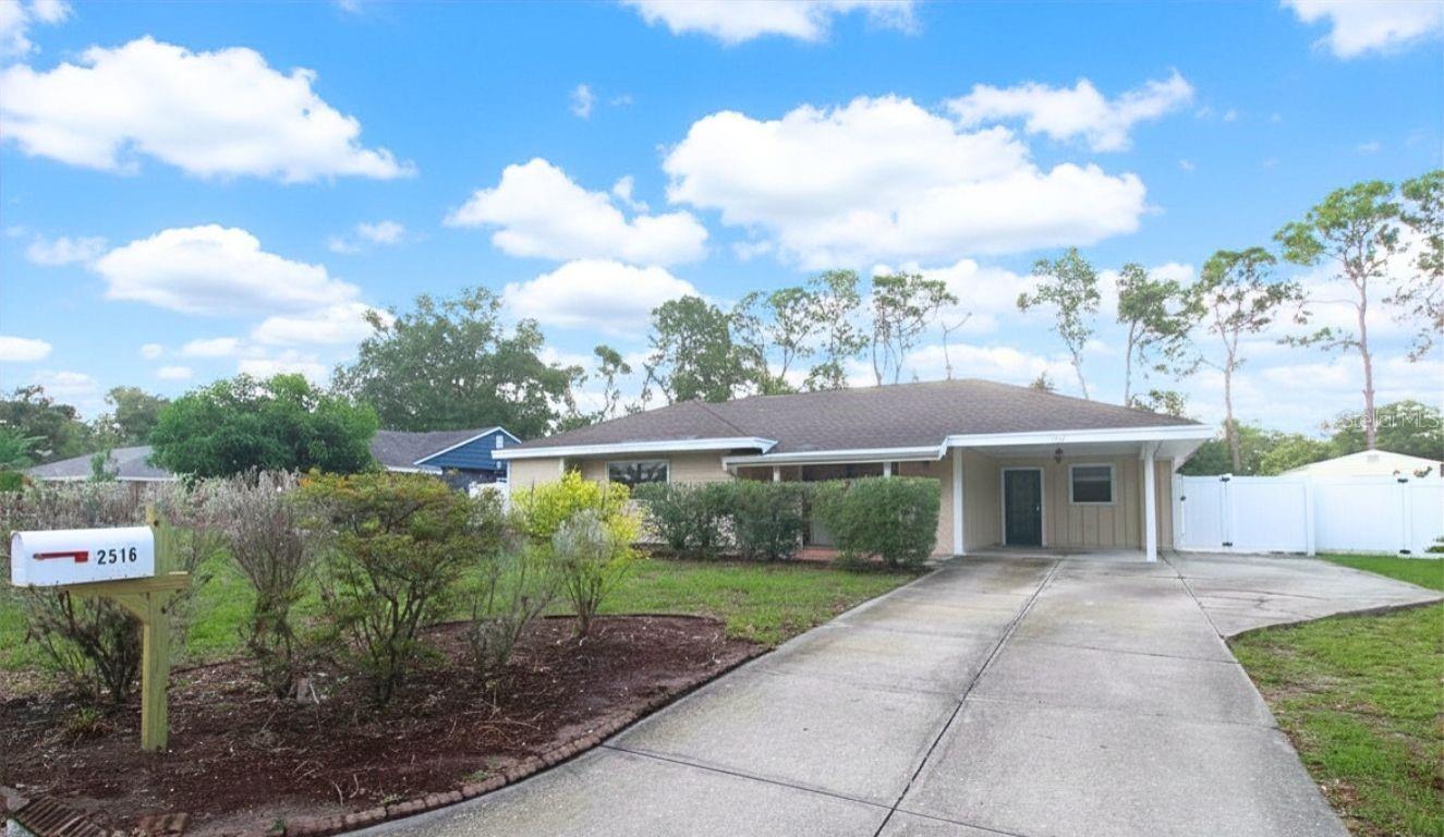 Photo of 2516 E MILMAR DRIVE SARASOTA FL 34237
