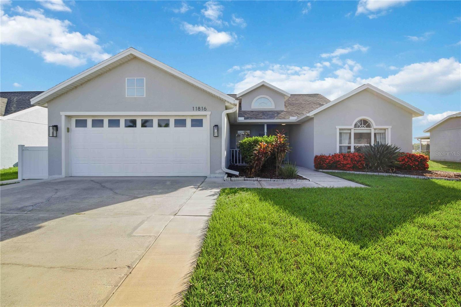 Photo of 11816 DUNSTER LANE PARRISH FL 34219