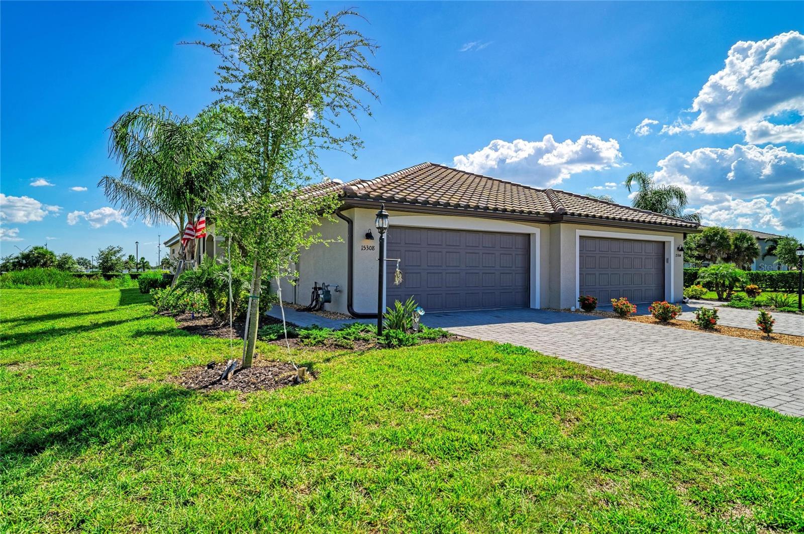 Photo of 15308 SUNNY DAY DRIVE BRADENTON FL 34211