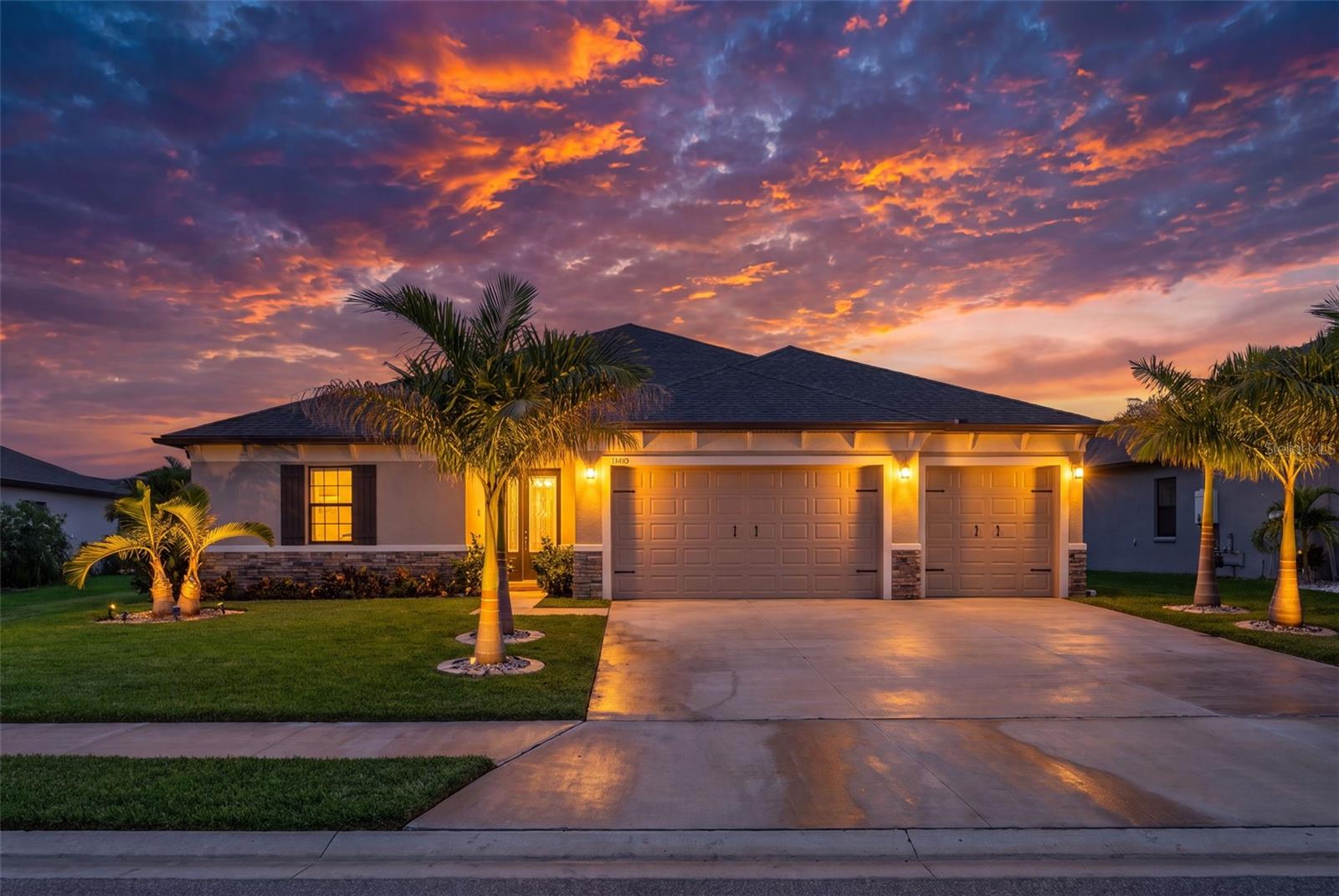 Photo of 12627 WHEATGRASS COURT PARRISH FL 34219