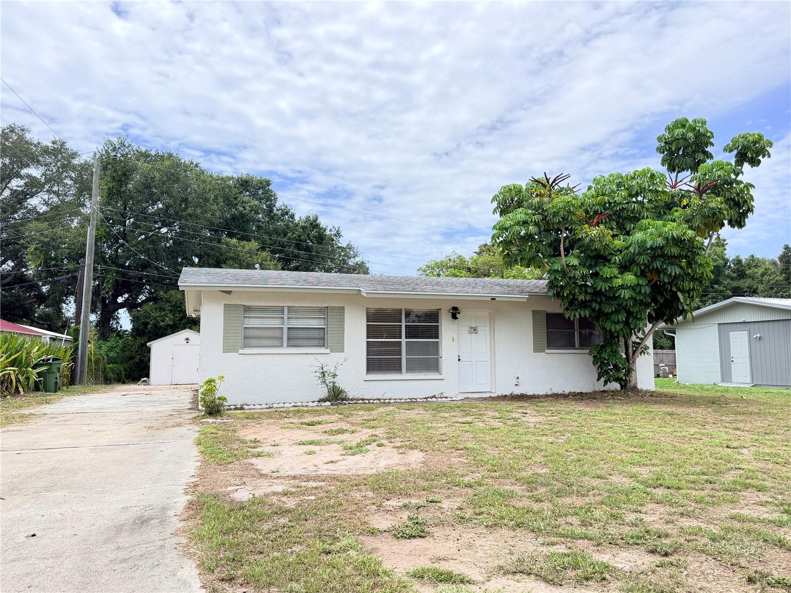 Photo of 3842 HAWKEYE CIRCLE SARASOTA FL 34232