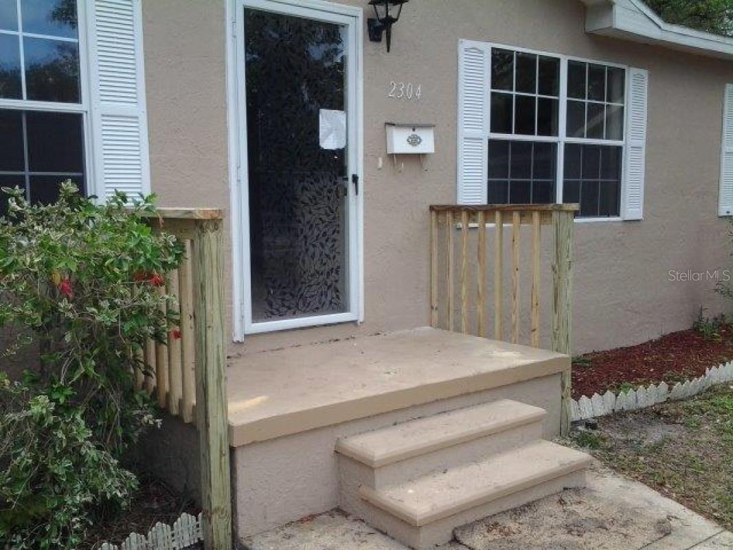 Photo of 2304 KINGSTON STREET ST PETERSBURG FL 33711