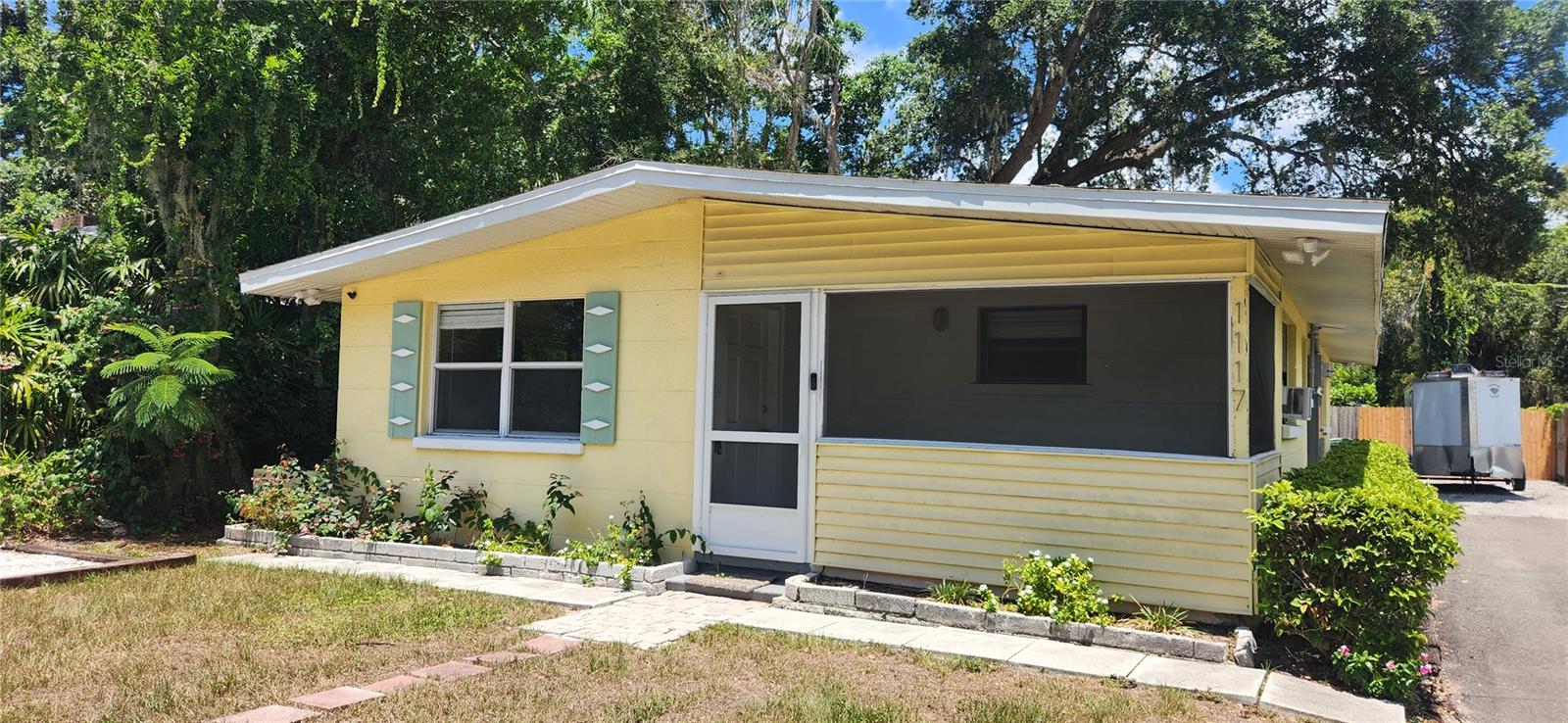 Photo of 1117 PATTERSON DRIVE #Front SARASOTA FL 34234