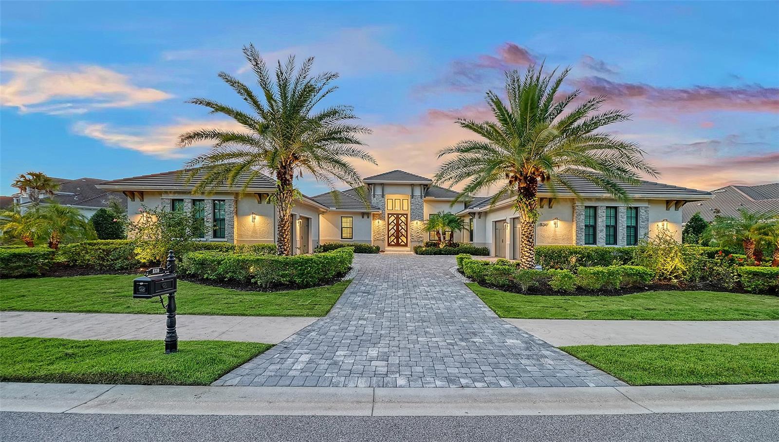 Photo of 8339 LUCERNE LOOP BRADENTON FL 34202