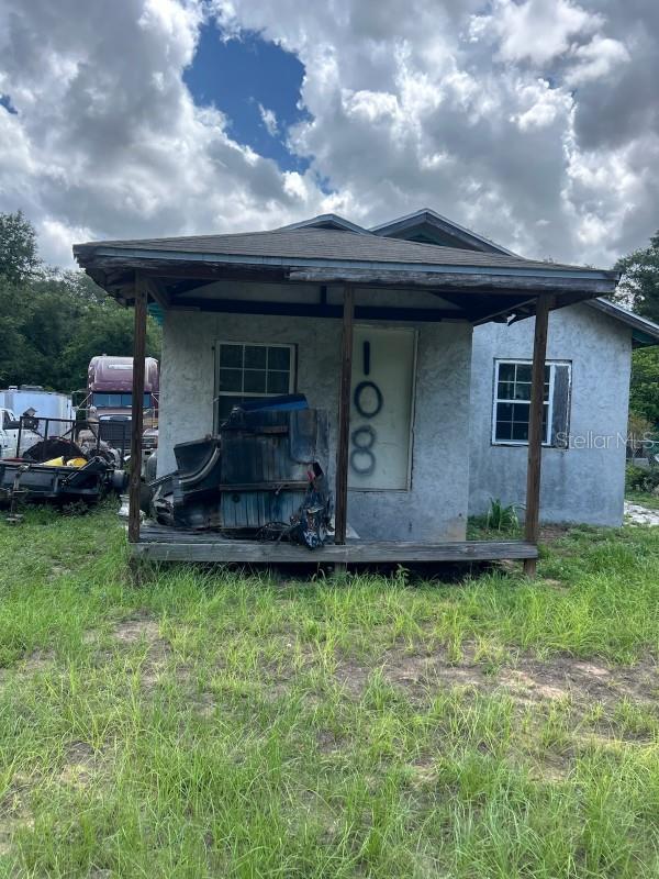 Photo of 108 PLANTATION LANE WAVERLY FL 33877