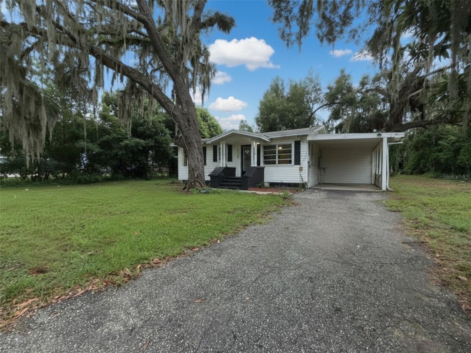 Photo of 37318 CARTER AVENUE DADE CITY FL 33523