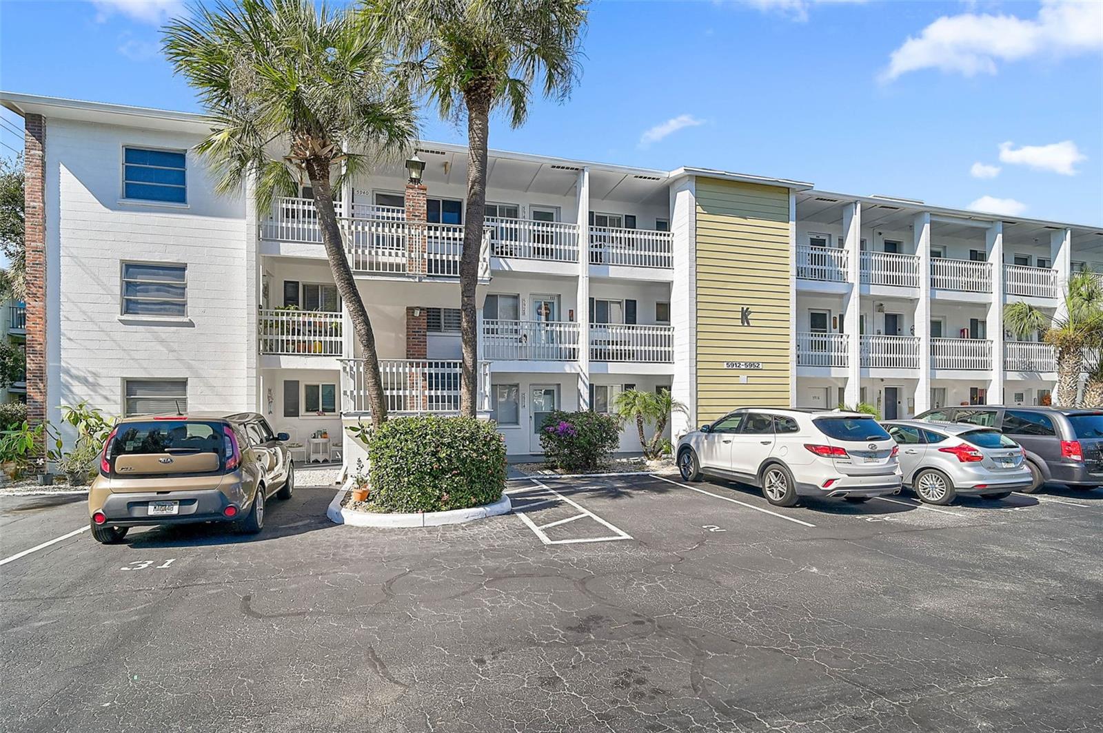 Photo of 5940 EASY STREET #K31 BRADENTON FL 34207