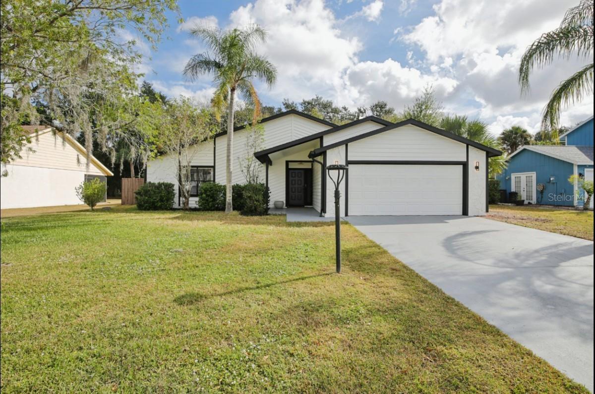 Photo of 665 EASTPOINTE PARKWAY SARASOTA FL 34232