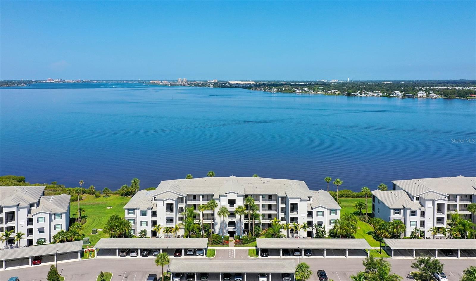 Photo of 910 TIDEWATER SHORES LOOP #402 BRADENTON FL 34208