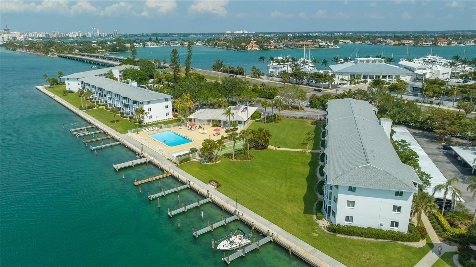 Photo of 771 JOHN RINGLING BOULEVARD #3 SARASOTA FL 34236