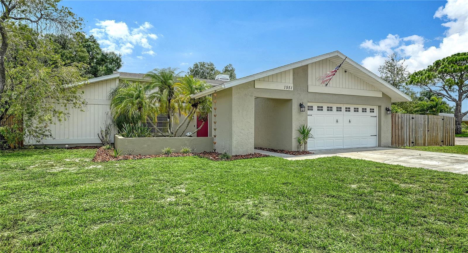 Photo of 1551 GEORGETOWNE LANE SARASOTA FL 34232