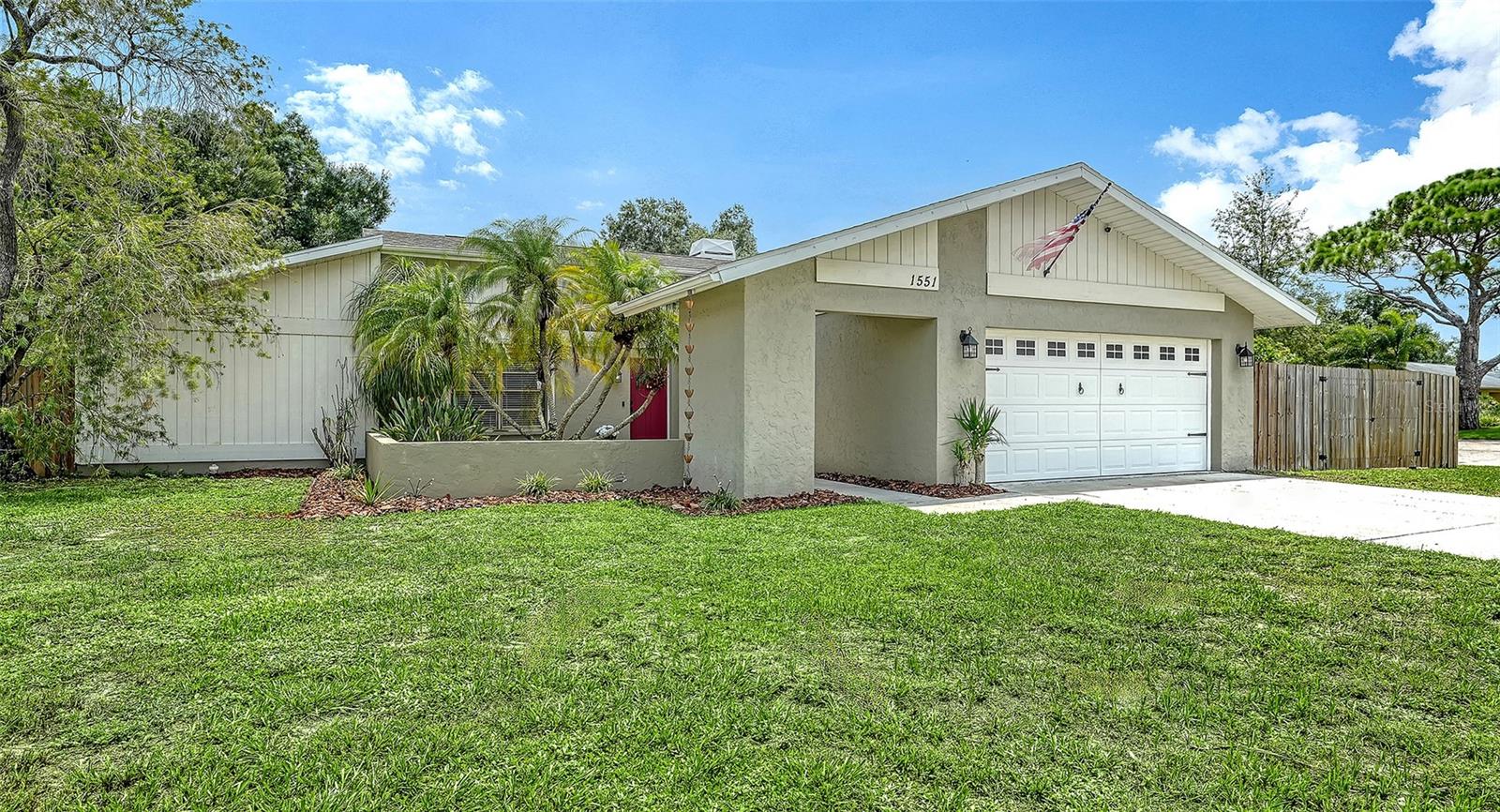 Photo of 1551 GEORGETOWNE LANE SARASOTA FL 34232