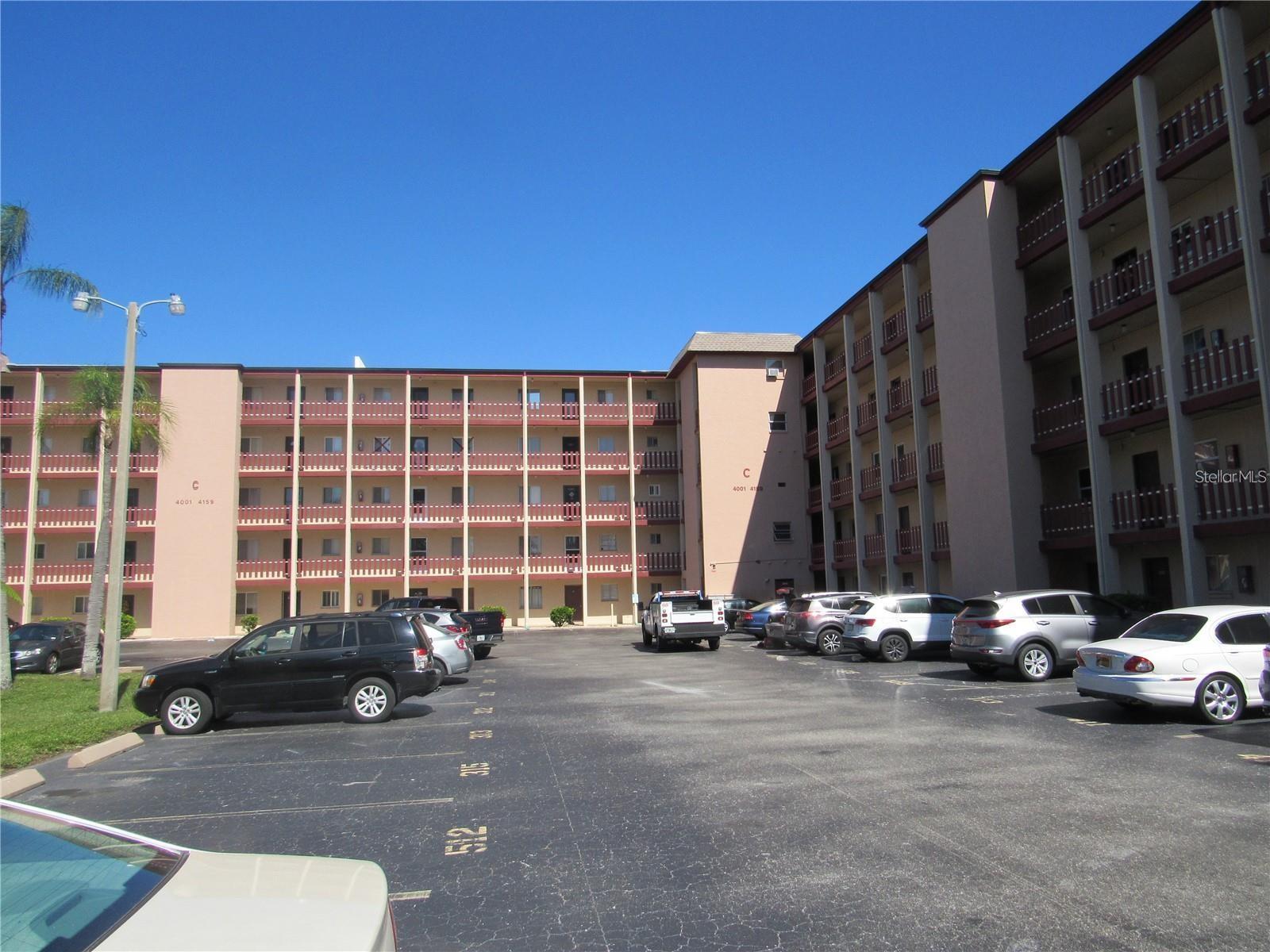Photo of 4105 LAKE BAYSHORE DRIVE BRADENTON FL 34205