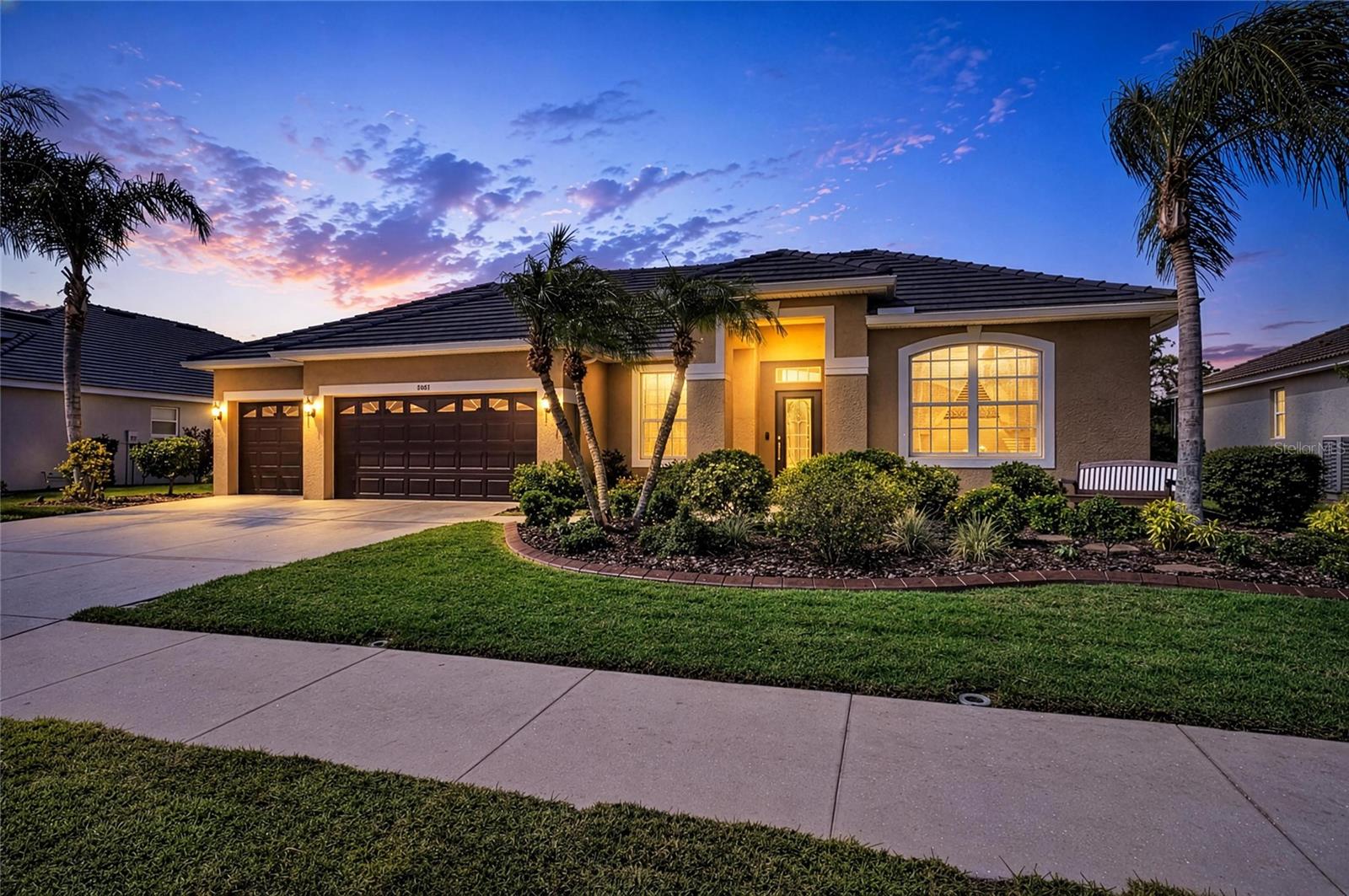Photo of 1401 PINYON PINE DRIVE SARASOTA FL 34240