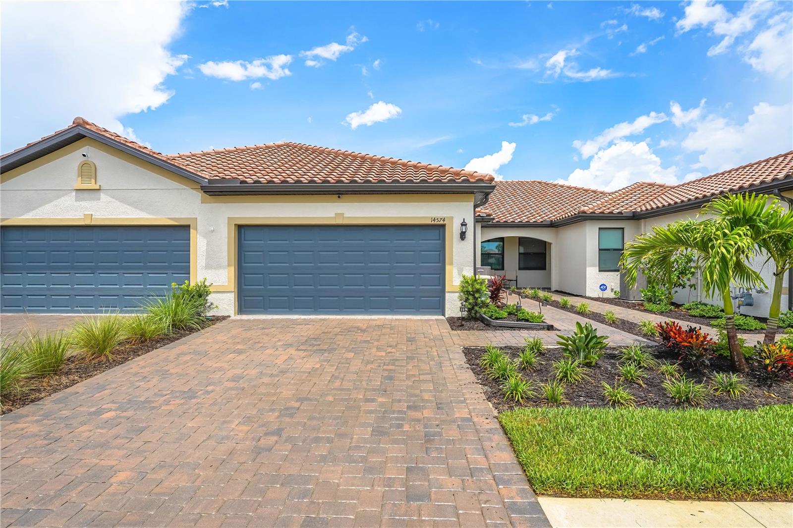 Photo of 14574 MOSSY PINE COURT NOKOMIS FL 34275