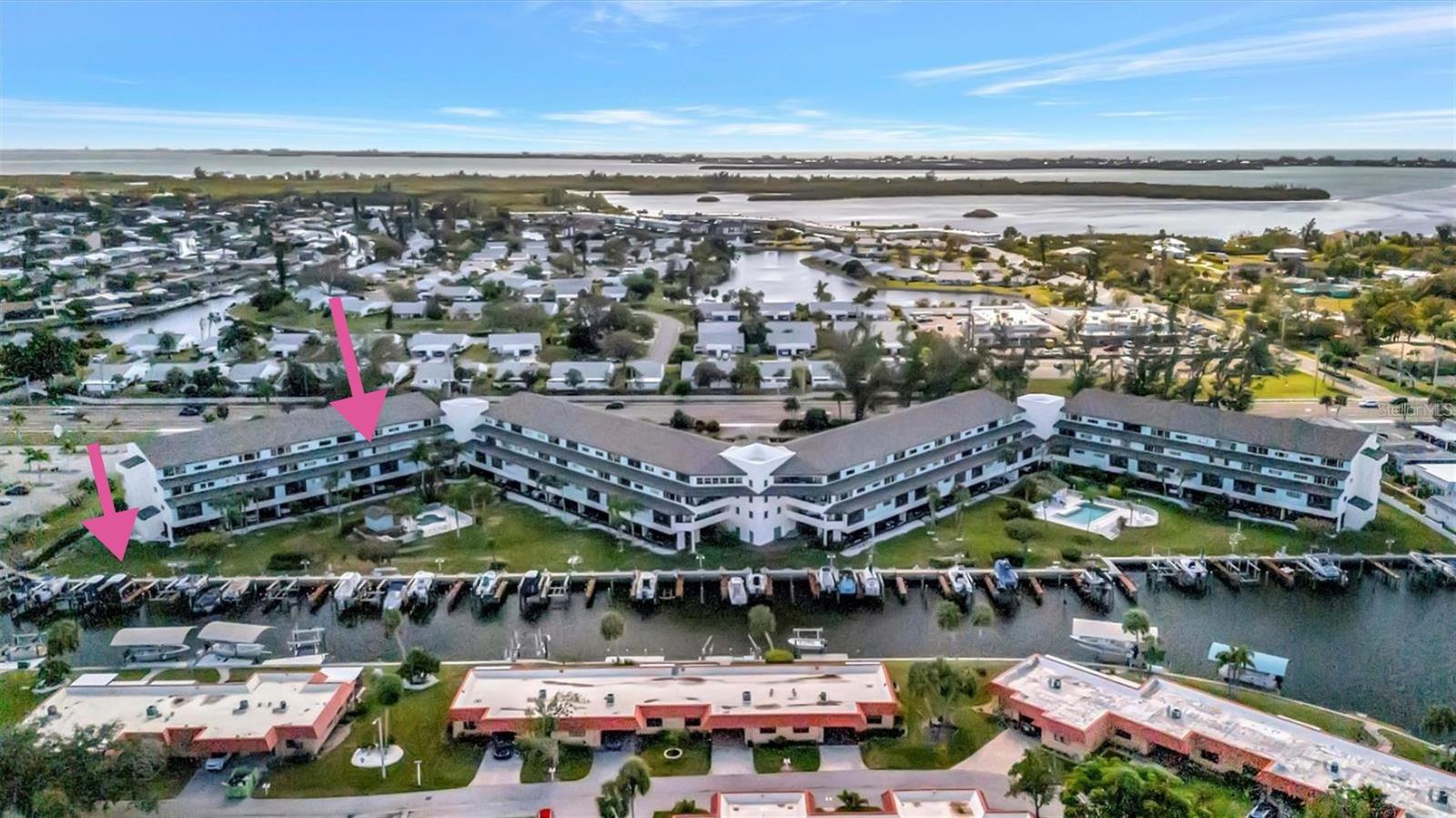 Photo of 9604 CORTEZ ROAD #422 BRADENTON FL 34210