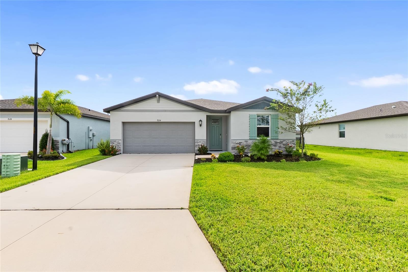 Photo of 7124 AMELIA RIVER DRIVE PARRISH FL 34219