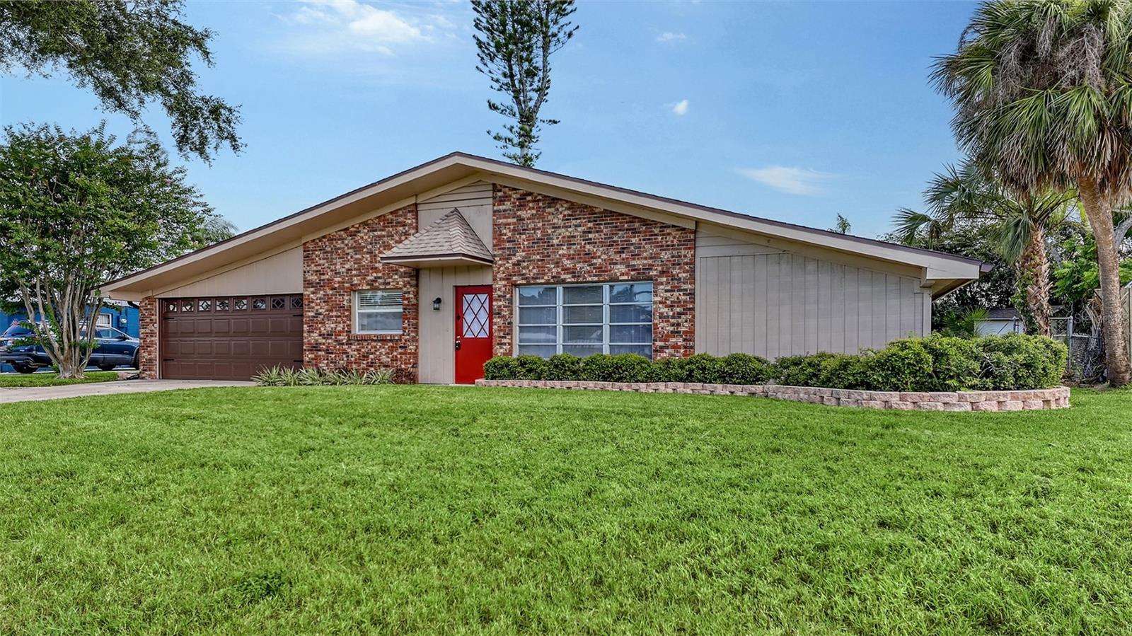 Photo of 2551 WANETA DRIVE SARASOTA FL 34231