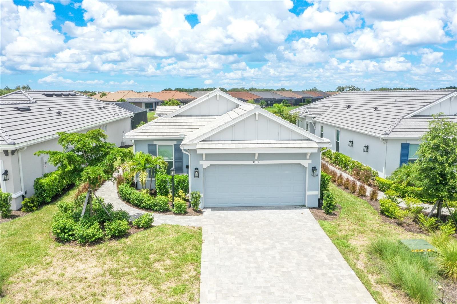 Photo of 16117 ISOLA PLACE BRADENTON FL 34211
