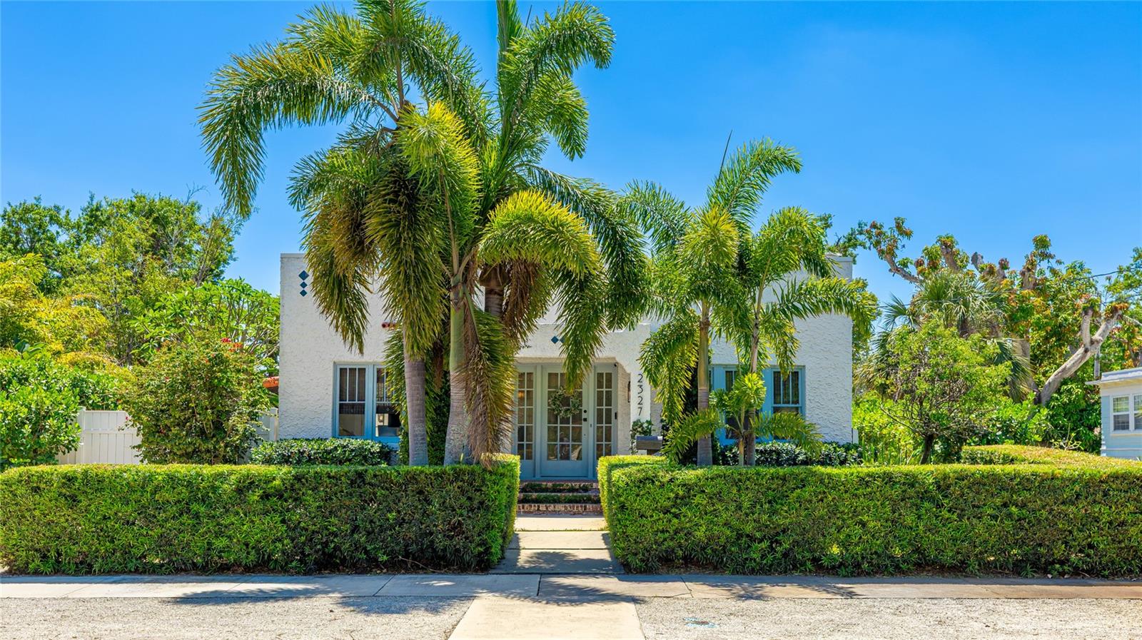 Photo of 2327 7TH AVENUE BRADENTON FL 34205