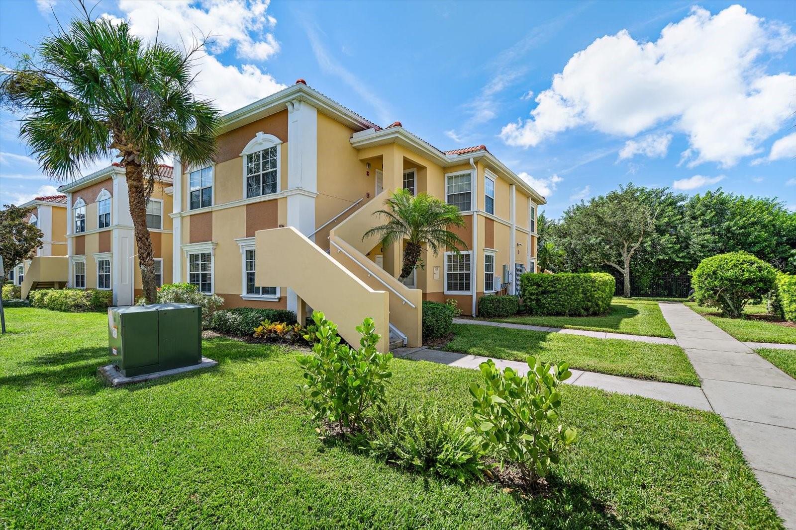 Photo of 1010 VILLAGIO CIRCLE #104 SARASOTA FL 34237