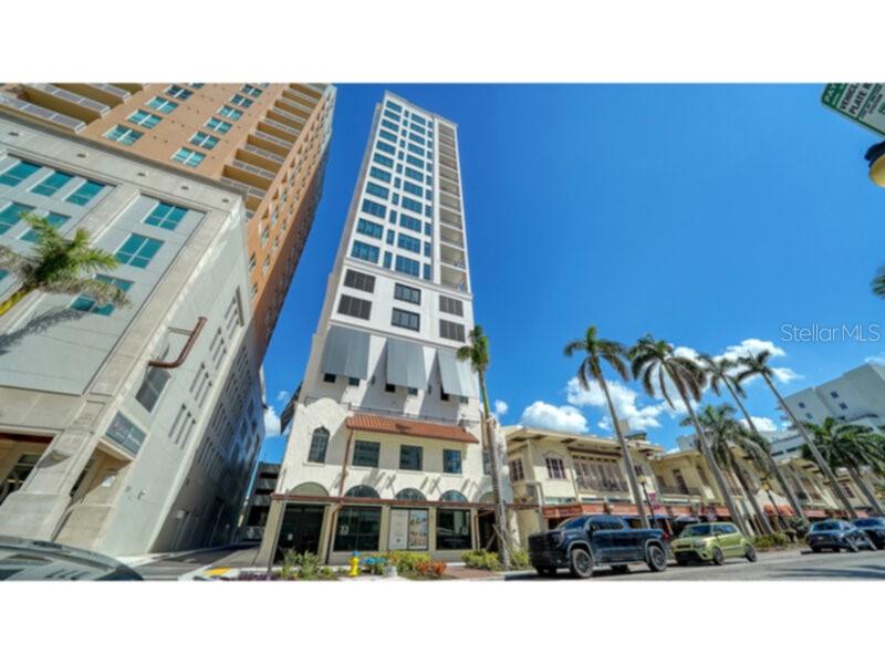 Photo of 33 S PALM AVENUE #904 SARASOTA FL 34236