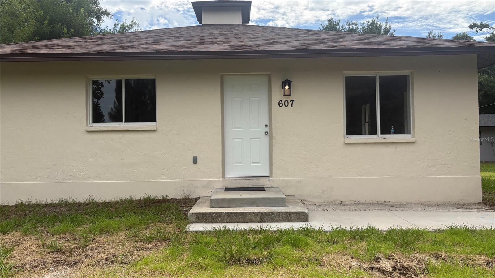 Photo of 607 2ND STREET RUSKIN FL 33570