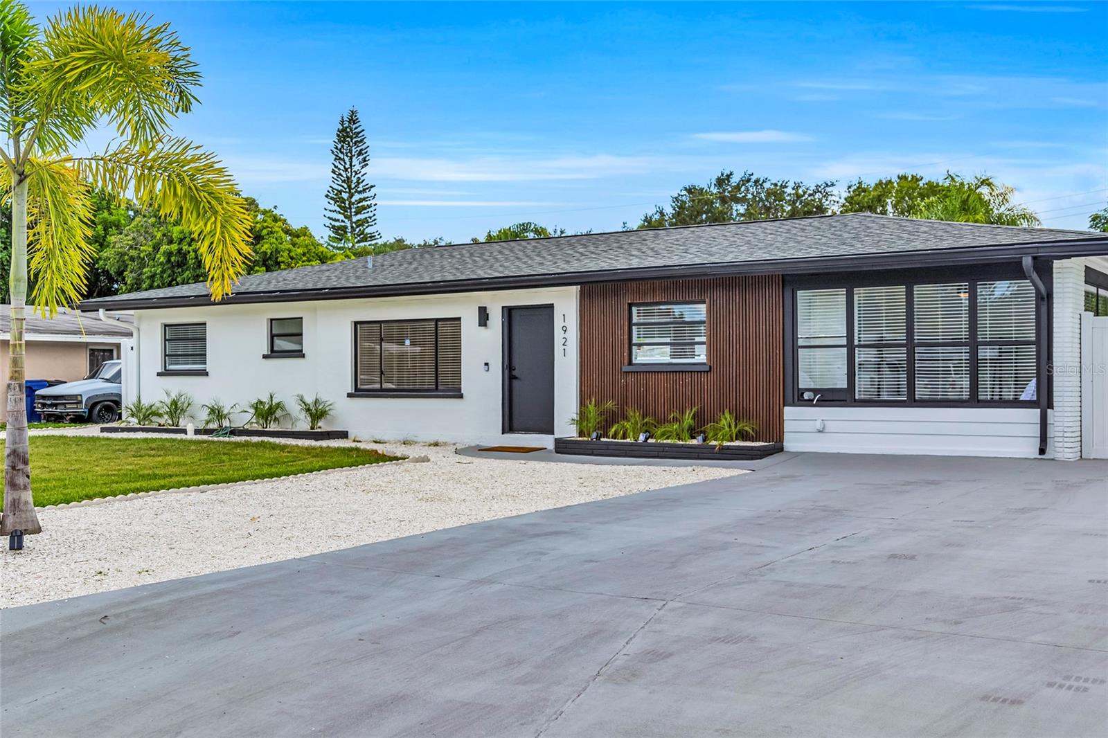 Photo of 1921 FERN AVENUE SARASOTA FL 34235